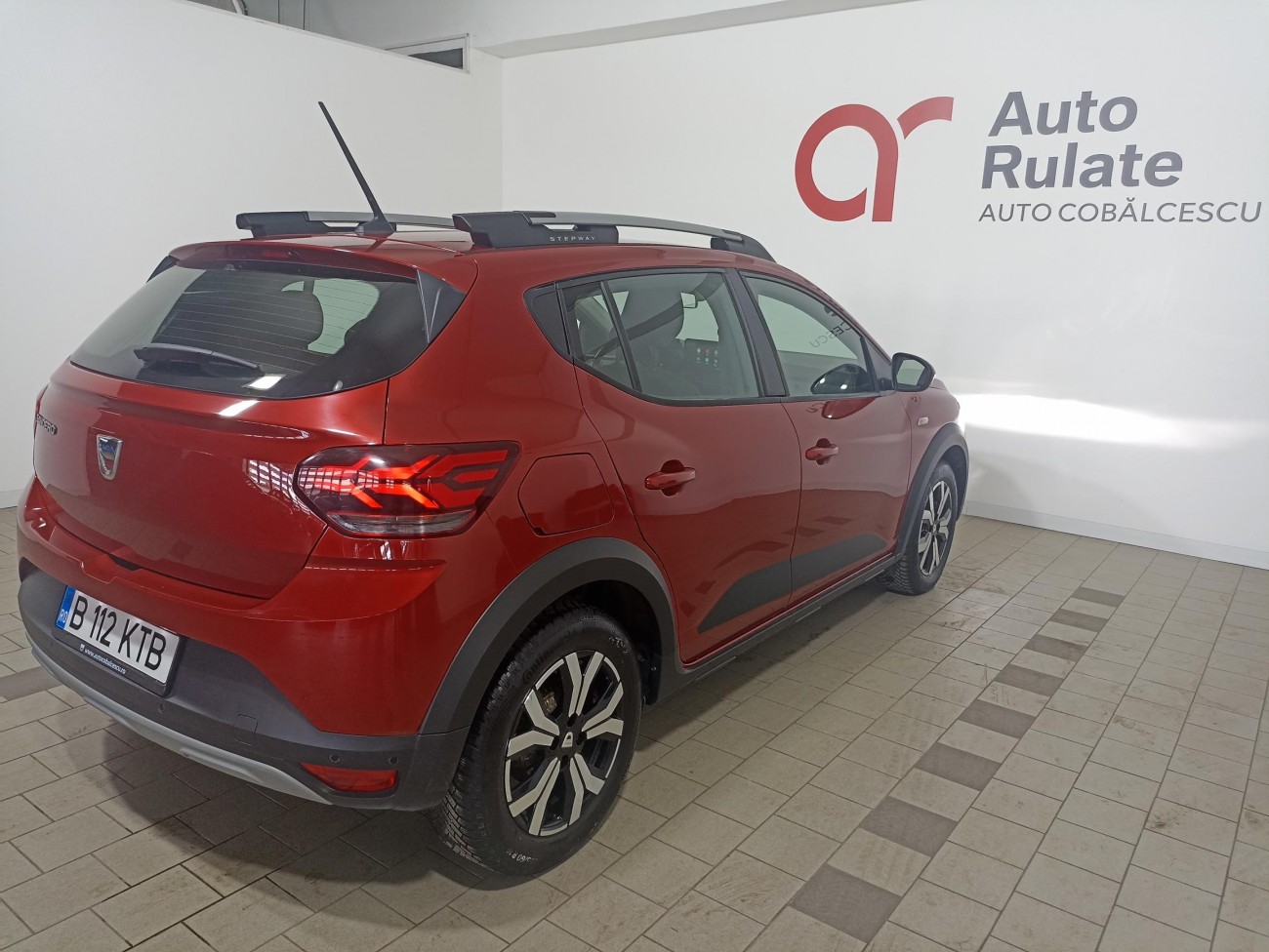 Dacia Sandero Stepway 1.0 TCE 90 CP Dacia Sandero Stepway 1.0 TCE 90 CP