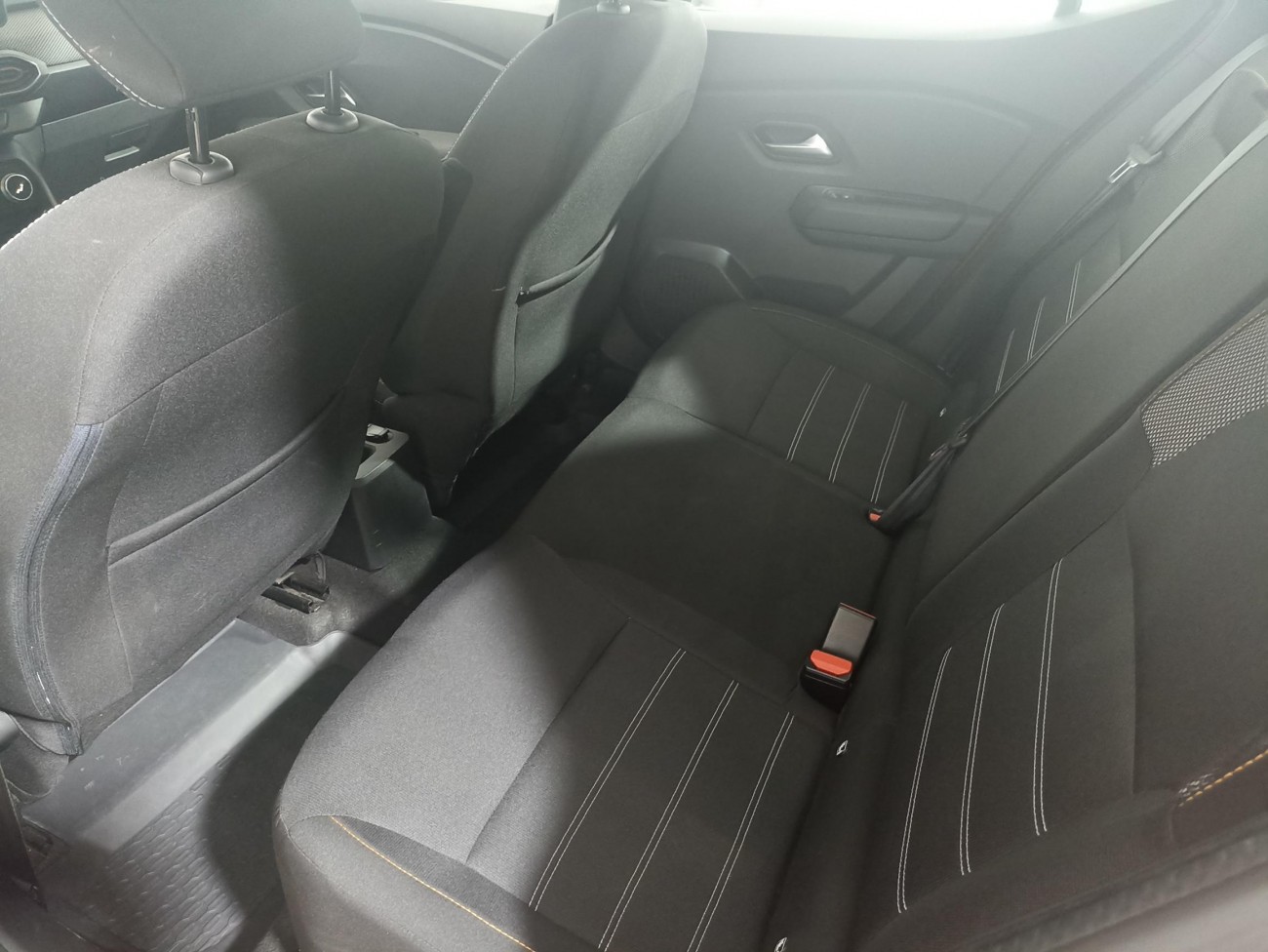 Dacia Sandero Stepway 1.0 TCE 90 CP Dacia Sandero Stepway 1.0 TCE 90 CP
