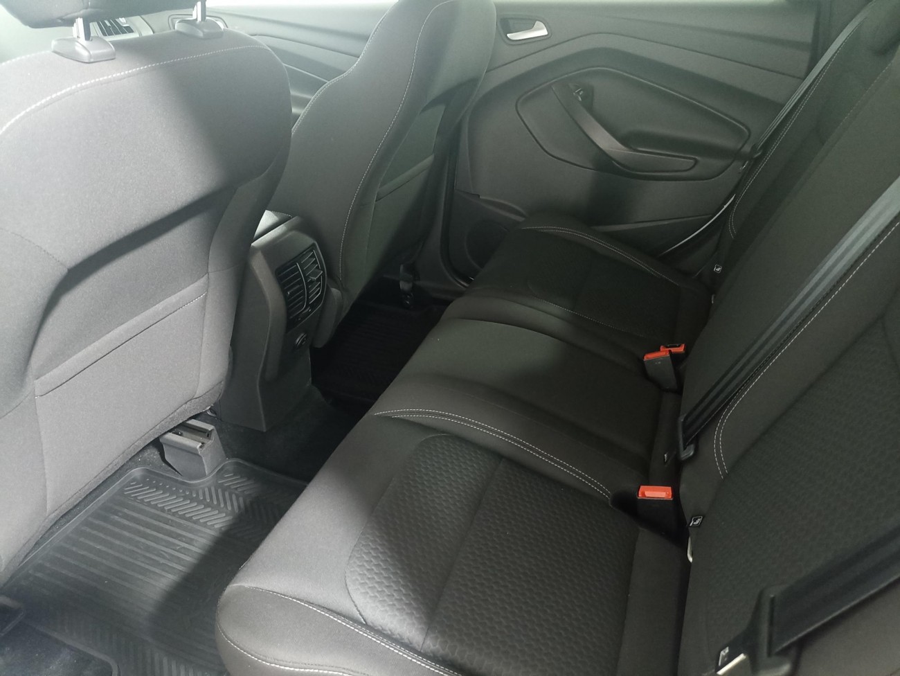 Ford Kuga 1.5 Ecoboost 150 CP Ford Kuga 1.5 Ecoboost 150 CP