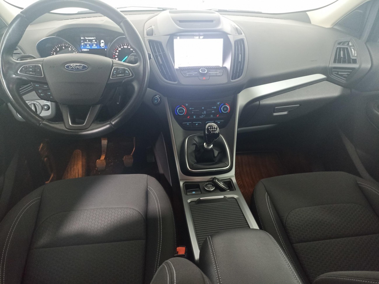 Ford Kuga 1.5 Ecoboost 150 CP Ford Kuga 1.5 Ecoboost 150 CP