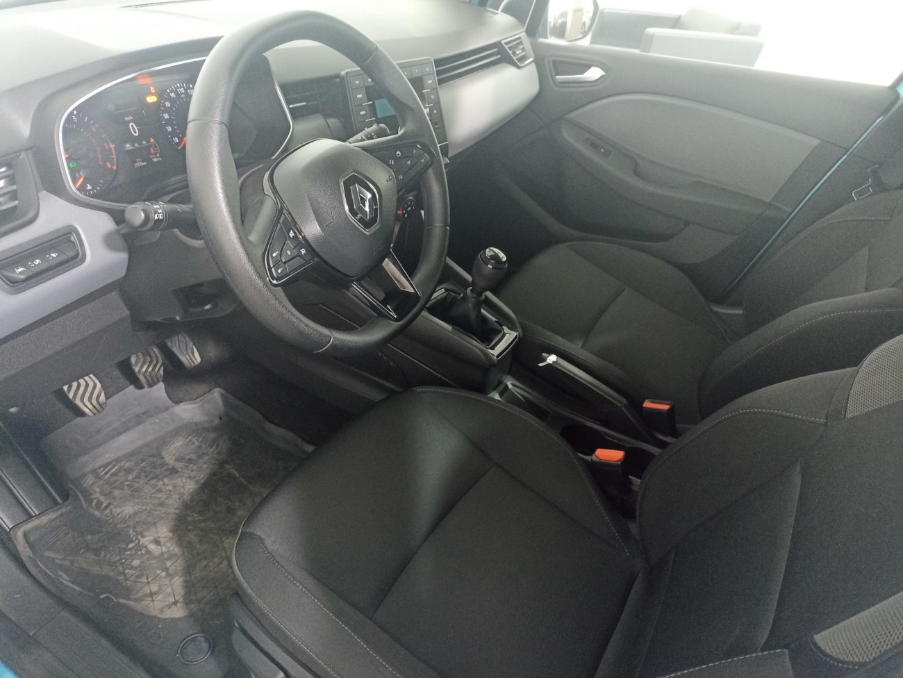 Renault Clio 1.0 TCE 90 CP Renault Clio 1.0 TCE 90 CP