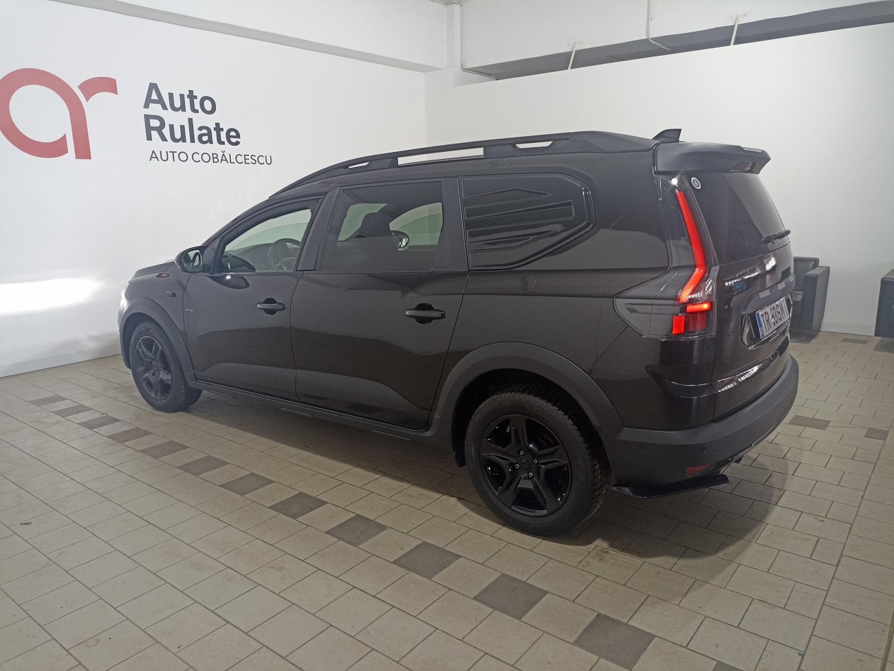 Dacia Jogger 1.0 TCE 110 CP, 5 locuri, Extreme Dacia Jogger 1.0 TCE 110 CP, 5 locuri, Extreme