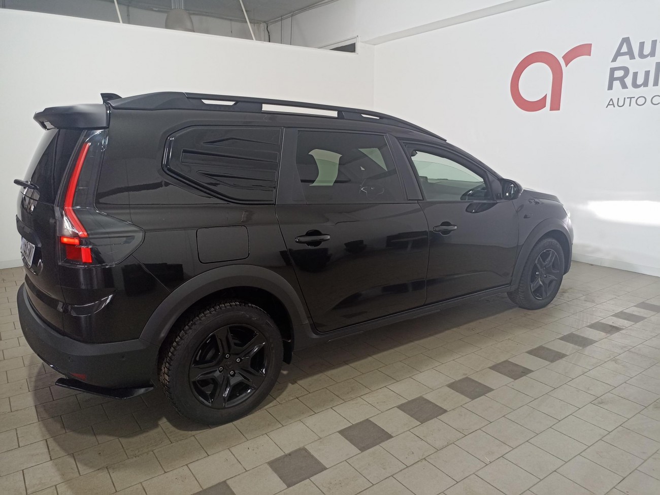 Dacia Jogger 1.0 TCE 110 CP, 5 locuri, Extreme Dacia Jogger 1.0 TCE 110 CP, 5 locuri, Extreme