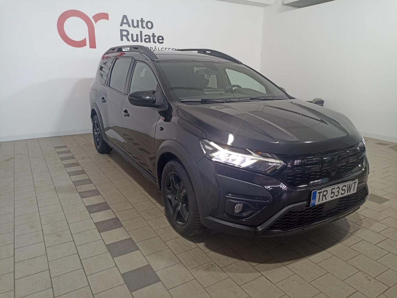 Dacia Jogger 1.0 TCE 110 CP, 5 locuri, Extreme Dacia Jogger 1.0 TCE 110 CP, 5 locuri, Extreme