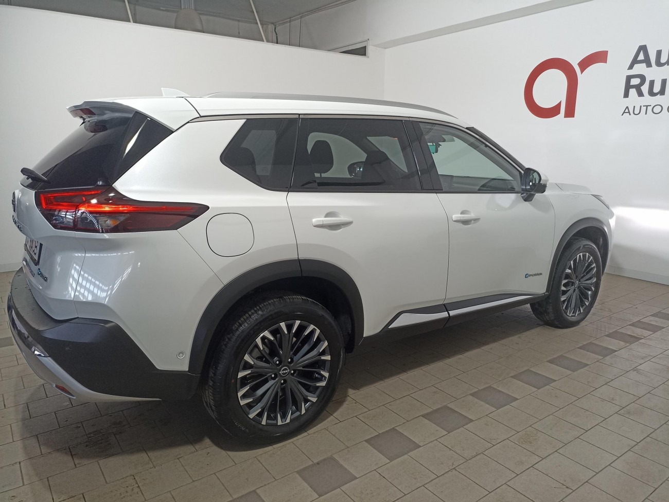 Nissan X-Trail 1.5 ePower 4WD Tekna+P2, 211 CP Nissan X-Trail 1.5 ePower 4WD Tekna+P2, 211 CP