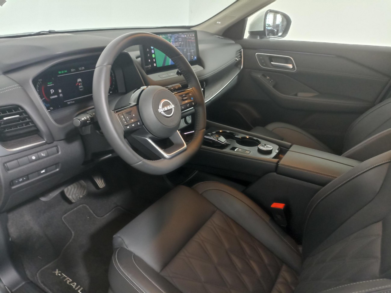 Nissan X-Trail 1.5 ePower 4WD Tekna+P2, 211 CP Nissan X-Trail 1.5 ePower 4WD Tekna+P2, 211 CP