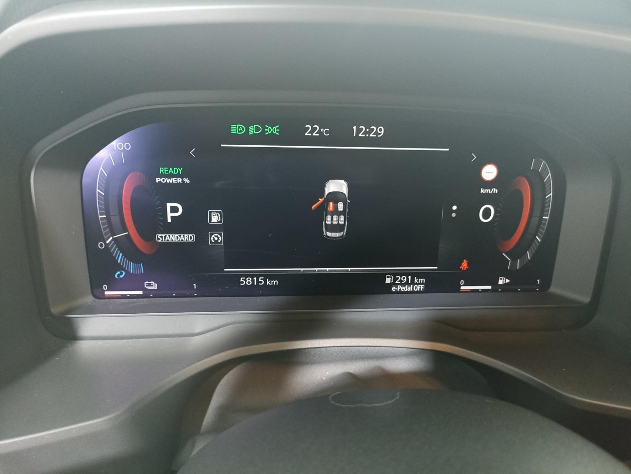 Nissan X-Trail 1.5 ePower 4WD Tekna+P2, 211 CP Nissan X-Trail 1.5 ePower 4WD Tekna+P2, 211 CP