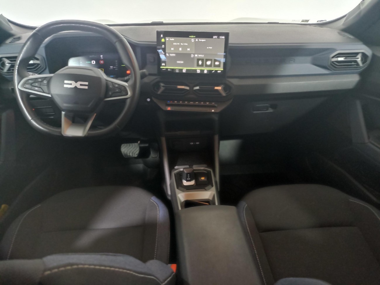 Dacia Duster Hybrid 140 CP Journey Dacia Duster Hybrid 140 CP Journey