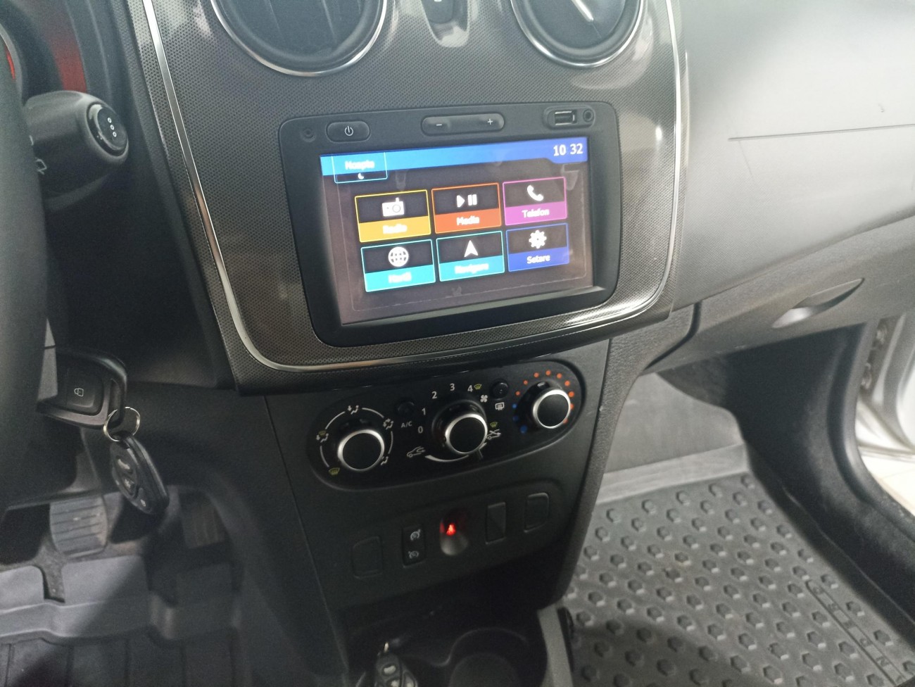 Dacia Sandero Stepway  0.9 TCE 90 CP